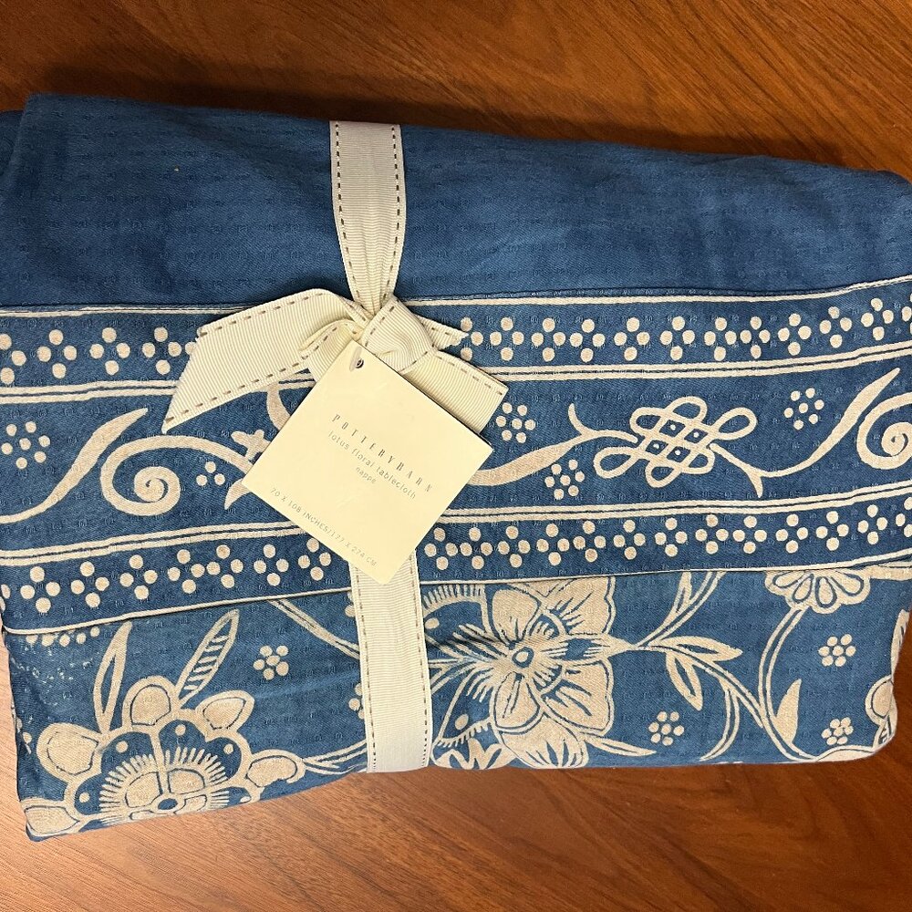 Pottery Barn Blue Lotus Floral Tablecloth